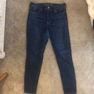 Dark wash American eagle jeggings